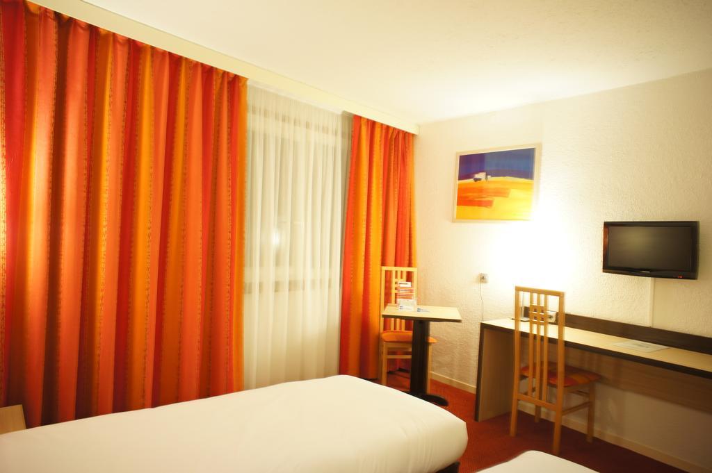 Inter-Hotel La Closerie Beaune Beaune  Camera foto